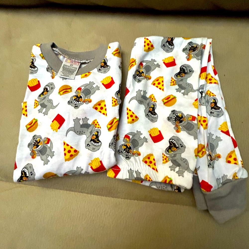 Kids Fun Shark Pajamas - White and Gray